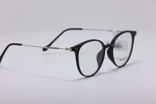 Kính Hàn Quốc TR2205 52 18-148 C7