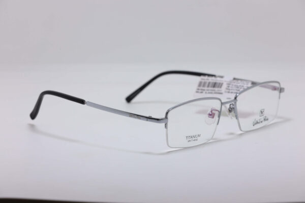 Valentino Rudy VR-T-4032