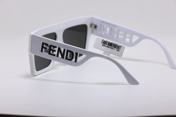 Fendi - Hình ảnh 3