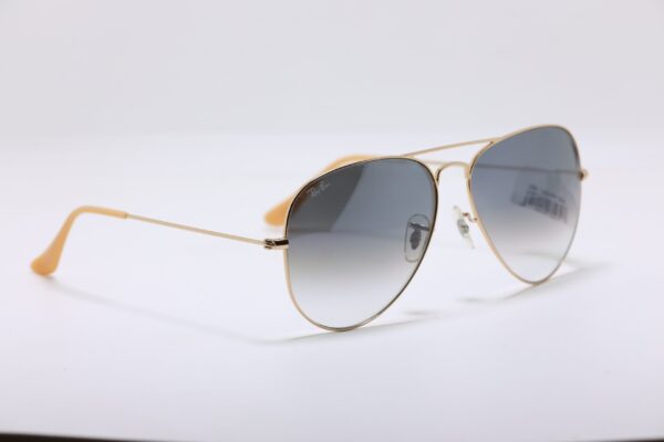 Rayban RB3026